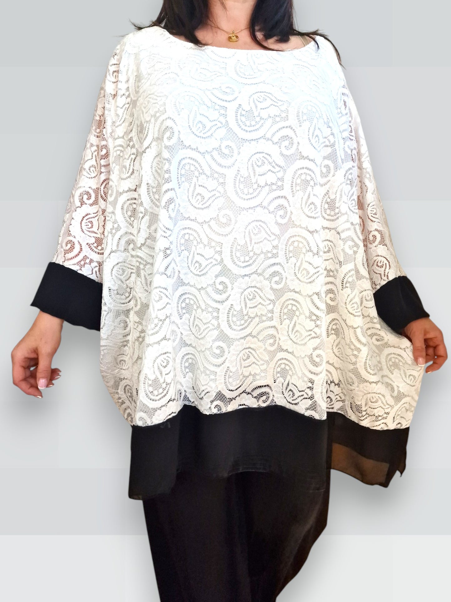 Completo Taglie Forti In Pizzo e Viscosa Gardenia