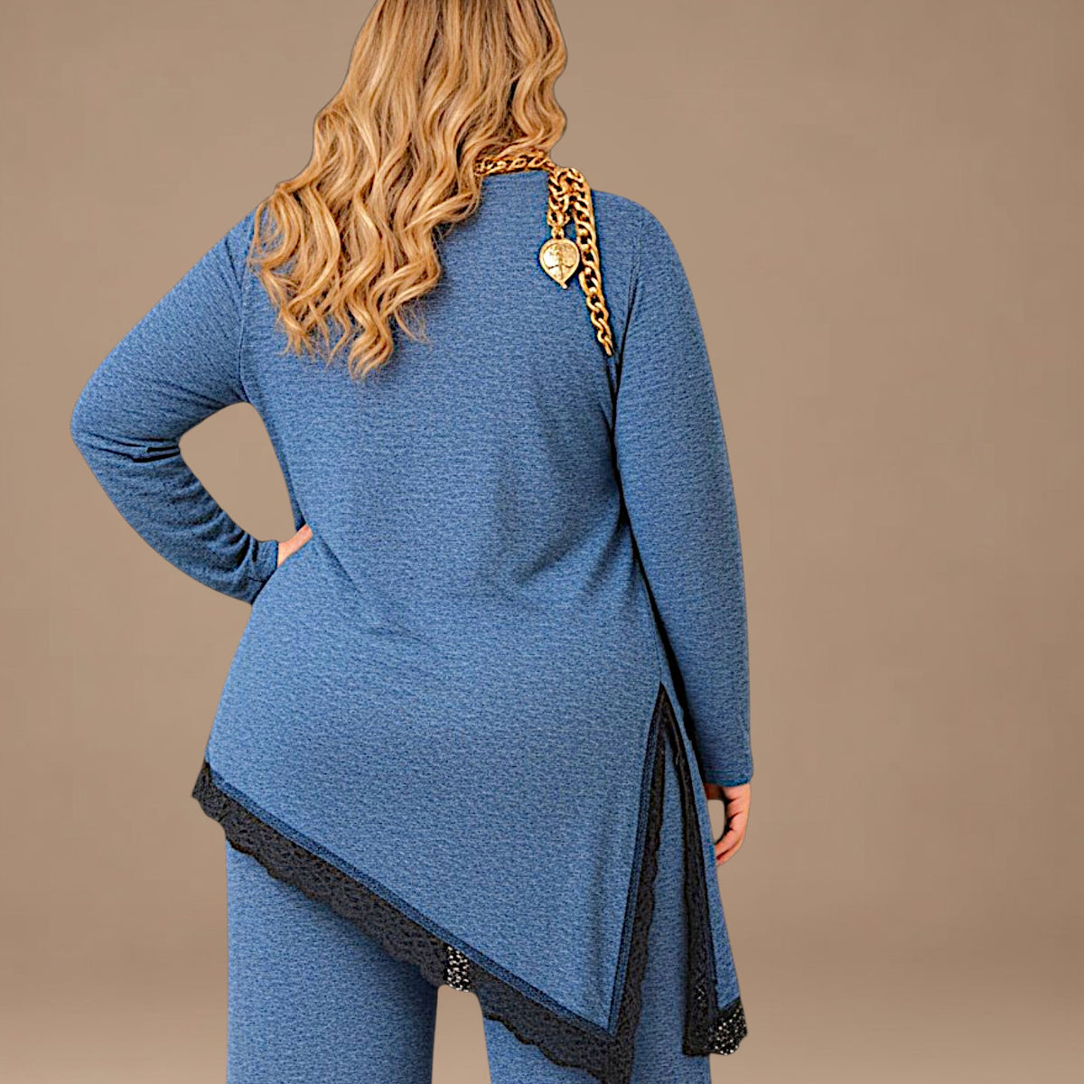 Maxi Maglia Rifinita in Pizzo Cesara