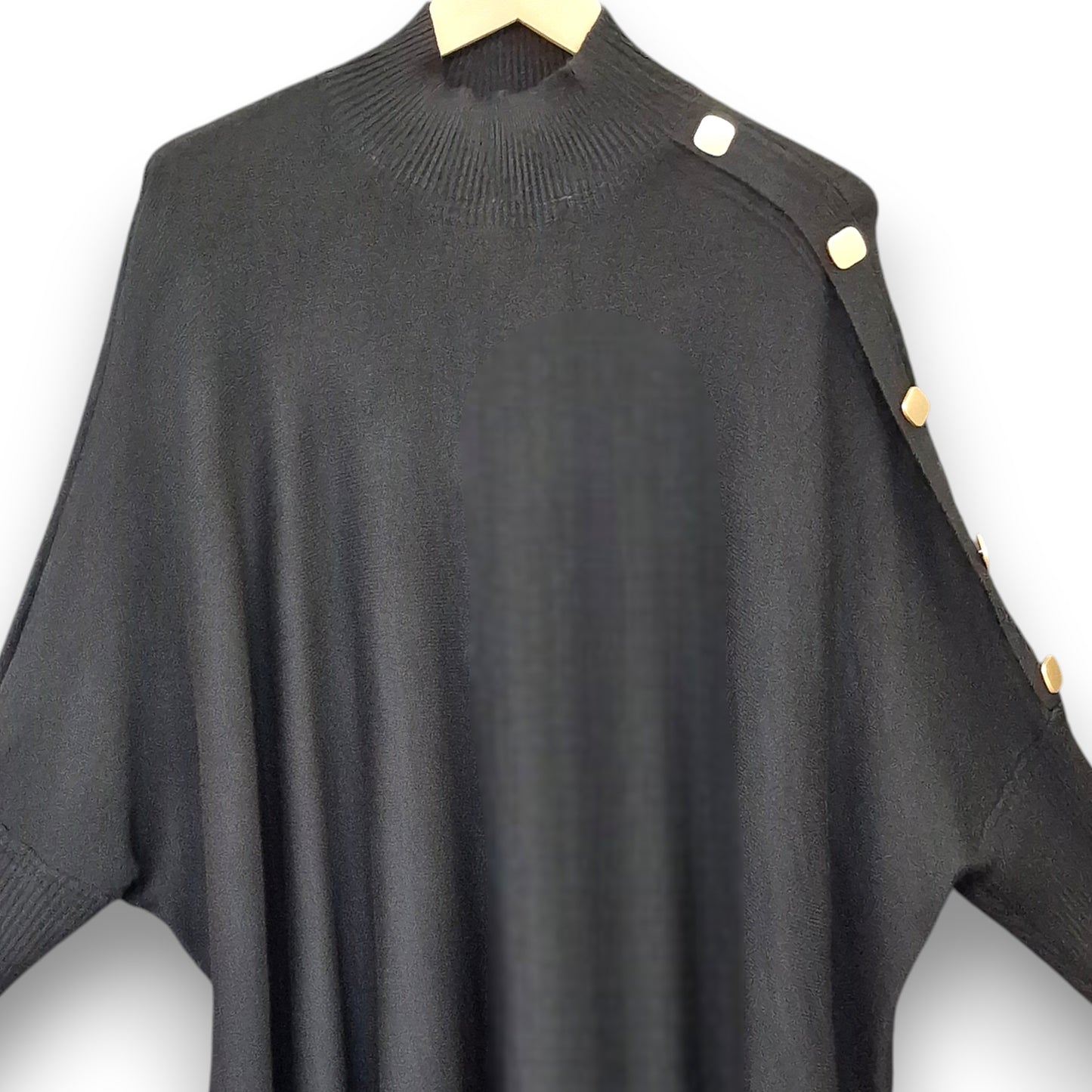 Maxi Maglia con Bottoni Dorati Ilary