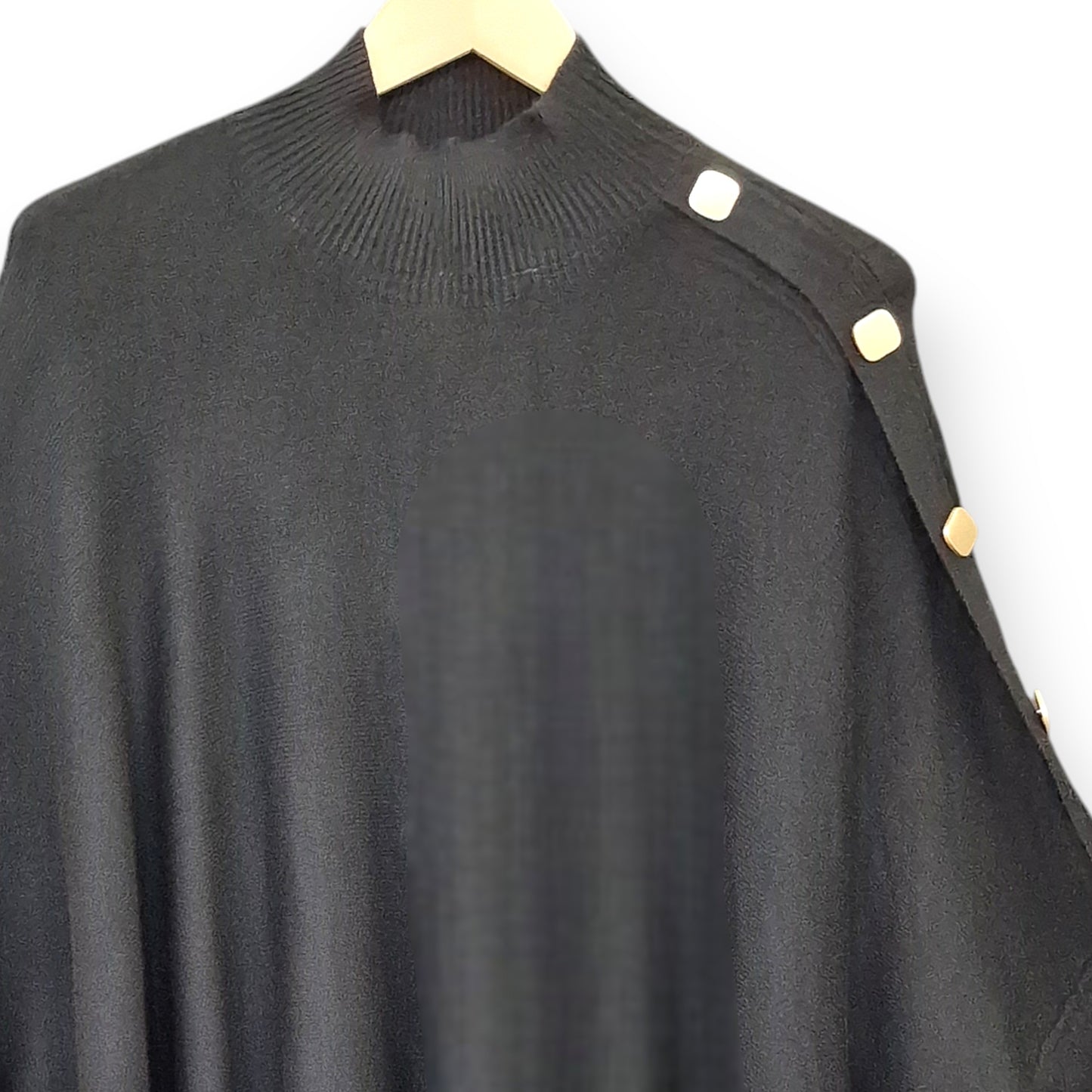 Maxi Maglia con Bottoni Dorati Ilary